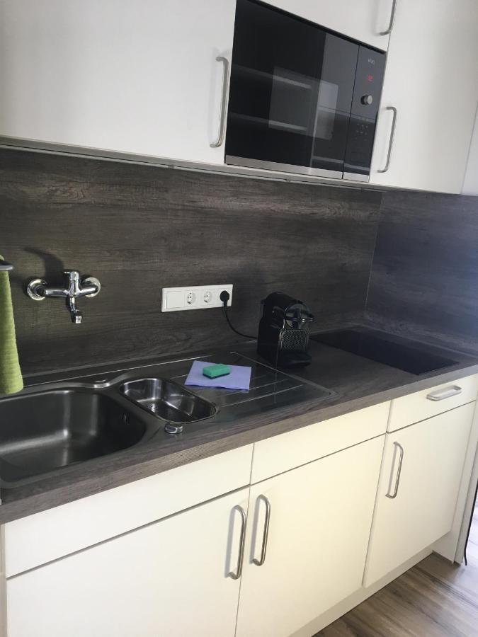 Business And Family Homes Бургау Екстериор снимка