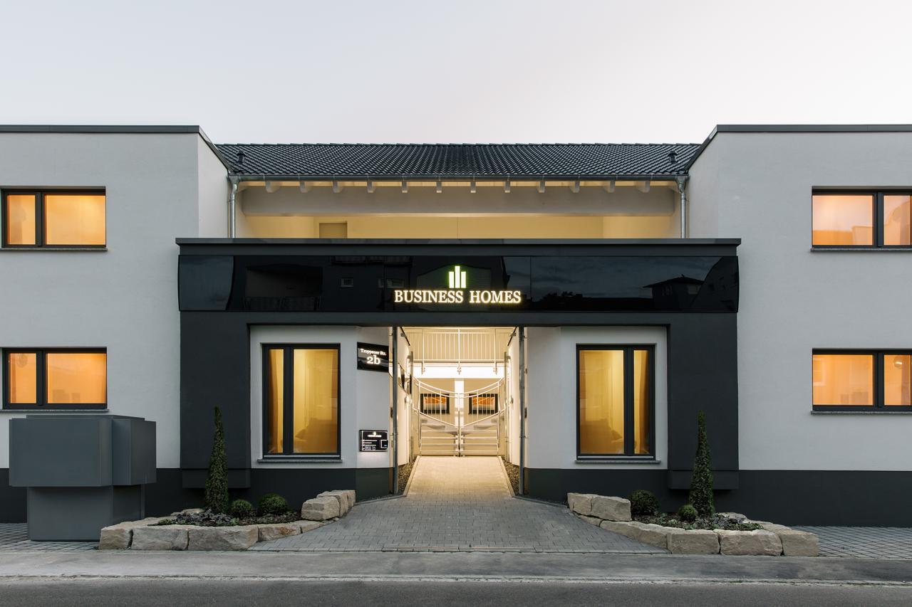 Business And Family Homes Бургау Екстериор снимка